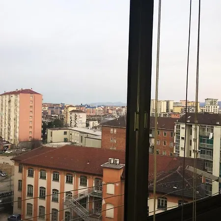 Lägenhet Alloggio 5 Minuti Da Piazza Statuto